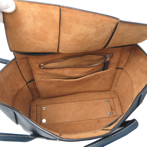 Bottega Veneta Maxi Intrecciato Small The Arcoteau Women's Handbag 575943 Lea... - Picture 6 of 10